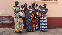 Yagoura, Far North, Cameroon , Young mothers affected by floods join a distribution of non-food items.  