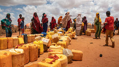 Doolow, Somalia, People queue long hours to collect water at Kaharey IDP site